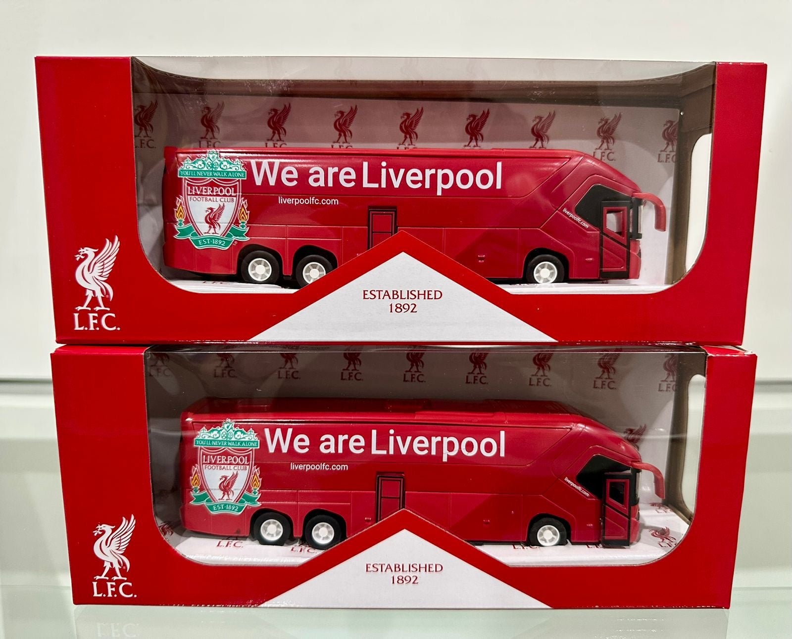 AUTO BUS FUTBOL LIVERPOOL DE COLECCION