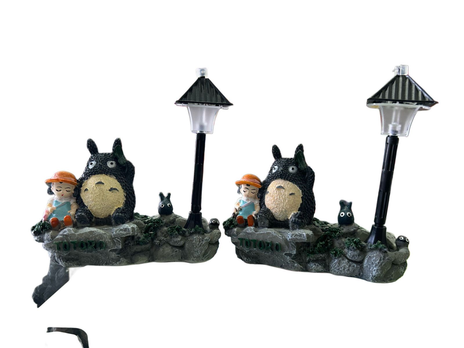 LAMPARA DIORAMA TOTORO CON NIÑA LUZ BLANCA/LUZ AMARILLA STUDIO GHIBLI